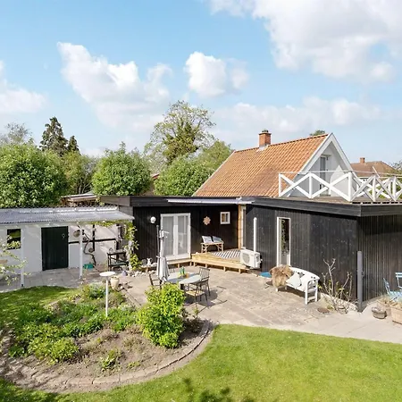Eeli - 150m From The Sea By Interhome * Fakse Ladeplads
