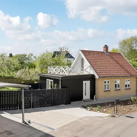 Eeli - 150m From The Sea By Interhome * Fakse Ladeplads