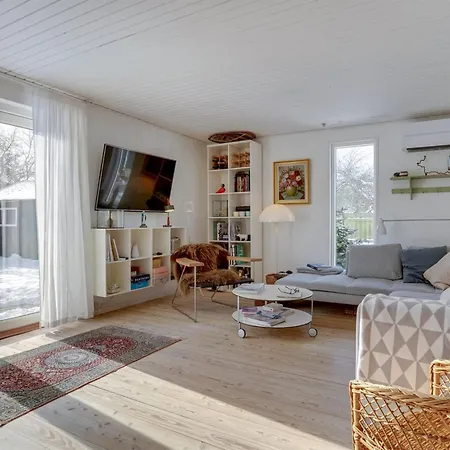 Eeli - 150m From The Sea By Interhome בית נופש